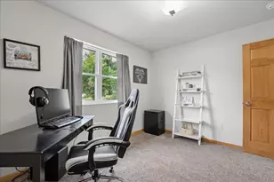 721 Grove St, Baraboo, WI 53913 - Photo 23