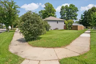 721 Grove St, Baraboo, WI 53913 - Photo 49