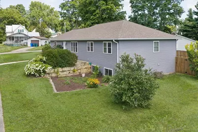 721 Grove Street, Baraboo, WI 53913 - Photo 51