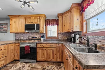 515 N Oak Street, Reedsburg, WI 53959 - Photo 5