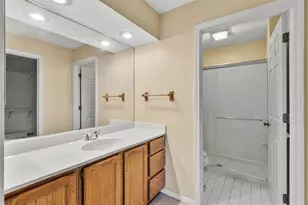 1502 Wheeler Rd, Madison, WI 53704 - Photo 11