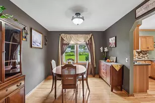 26 Sage Cir, Madison, WI 53704 - Photo 7