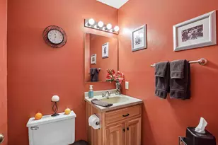 26 Sage Cir, Madison, WI 53704 - Photo 15