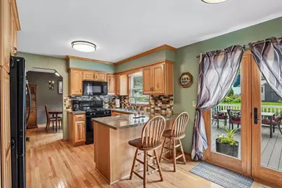 26 Sage Circle, Madison, WI 53704 - Photo 13