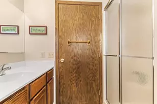 17 Park Crest Ct, Madison, WI 53711 - Photo 33