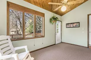 17 Park Crest Ct, Madison, WI 53711 - Photo 23