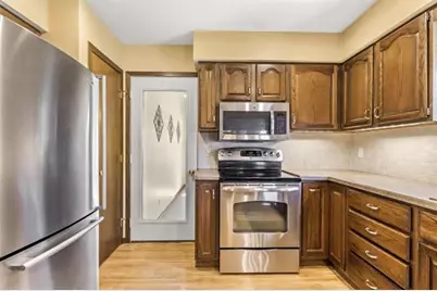 17 Park Crest Court, Madison, WI 53711 - Photo 13