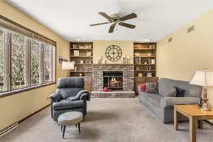17 Park Crest Ct, Madison, WI 53711 - Photo 15