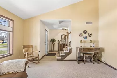 17 Park Crest Court, Madison, WI 53711 - Photo 5