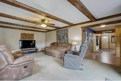 924 Walker Court, Sun Prairie, WI 53590 - Photo 13