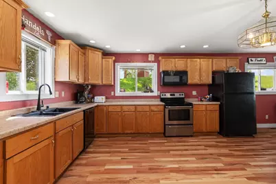 4239 Reeson Road, Barneveld, WI 53507 - Photo 9