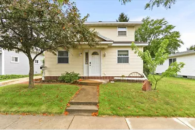 519 Hollister Avenue, Tomah, WI 54660 - Photo 1