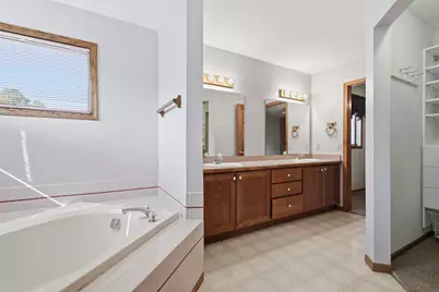 3966 Sunnyvale Drive, DeForest, WI 53532 - Photo 39