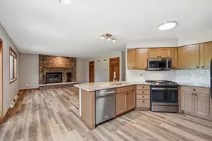 3966 Sunnyvale Dr, DeForest, WI 53532 - Photo 19
