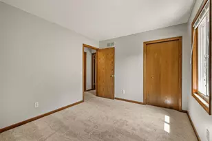 3702 Spring Hill Ct, Middleton, WI 53562 - Photo 33