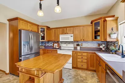 1398 Overlook Pass, Sun Prairie, WI 53590 - Photo 21