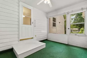 653 Orchard Dr, Madison, WI 53711 - Photo 29