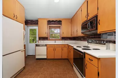 653 Orchard Drive, Madison, WI 53711 - Photo 13