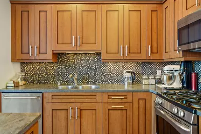 555 S Midvale Boulevard #409, Madison, WI 53711 - Photo 17
