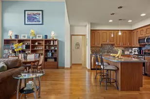 555 S Midvale Blvd, Madison, WI 53711 - Photo 7