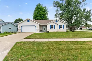 1223 Alpine Dr, Janesville, WI 53546 - Photo 1