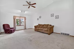1223 Alpine Dr, Janesville, WI 53546 - Photo 5