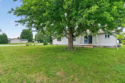 1223 Alpine Drive, Janesville, WI 53546 - Photo 43