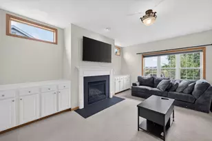 5685 Kinsale Dr, Fitchburg, WI 53711 - Photo 3
