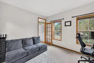 5685 Kinsale Dr, Fitchburg, WI 53711 - Photo 7