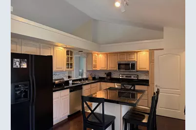 3800 Amber Lane, Janesville, WI 53546 - Photo 9