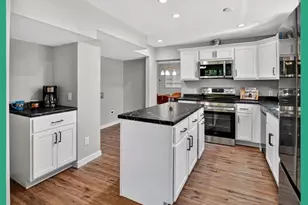 1846 Northwestern Ave, Madison, WI 53704 - Photo 3