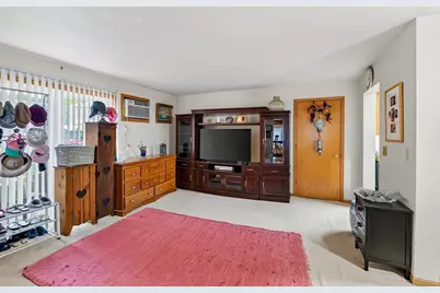 1403 Whispering Pines Way, Fitchburg, WI 53713 - Photo 7