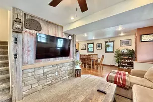 709 East St, Clinton, WI 53525 - Photo 15