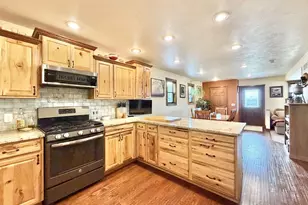 709 East St, Clinton, WI 53525 - Photo 5