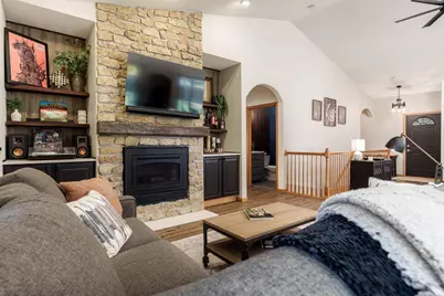 2790 E Ridge Road, Beloit, WI 53511 - Photo 9