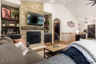 2790 E Ridge Rd, Beloit, WI 53511 - Photo 9
