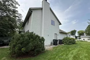 1643 Erin Hill, Stoughton, WI 53589 - Photo 57
