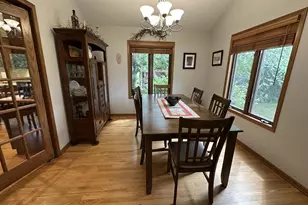 1643 Erin Hill, Stoughton, WI 53589 - Photo 7