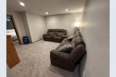 1643 Erin Hill, Stoughton, WI 53589 - Photo 41
