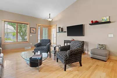 625 Nightingale Lane, Cottage Grove, WI 53527 - Photo 7