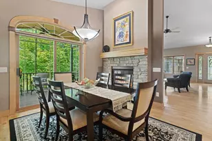 625 Nightingale Ln, Cottage Grove, WI 53527 - Photo 9