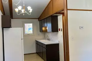 324 N Elizabeth Ave, Jefferson, WI 53549 - Photo 11