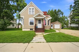 322 W Water St, Princeton, WI 54968 - Photo 1