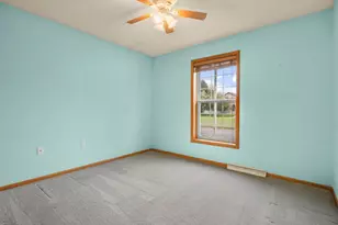 418 E Hill Pkwy, Madison, WI 53718 - Photo 25