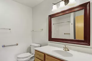 6823 Parkside Cir, Windsor, WI 53532 - Photo 11