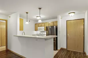 6823 Parkside Cir, Windsor, WI 53532 - Photo 15