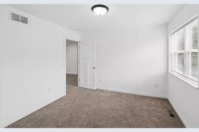 5571 Cheryl Drive, Fitchburg, WI 53711 - Photo 33