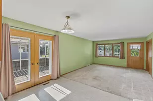 110 15th Ave, Baraboo, WI 53913 - Photo 5