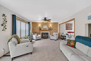 772 Edward St, Verona, WI 53593 - Photo 7