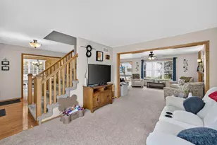 772 Edward St, Verona, WI 53593 - Photo 3